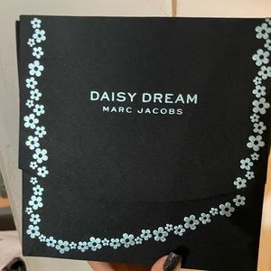 Daisy dream Marc Jacobs box perfume container storage black blue floral macys